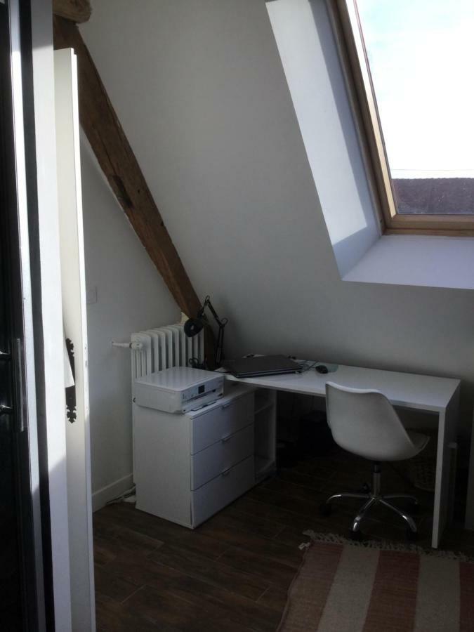 Maison De Sandrine Jumeauville Eksteriør bilde