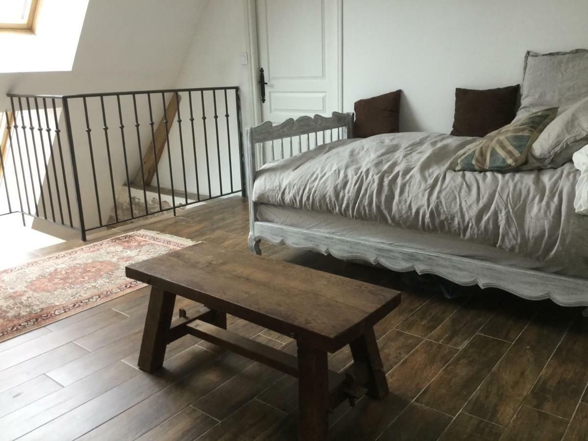 Maison De Sandrine Jumeauville Eksteriør bilde